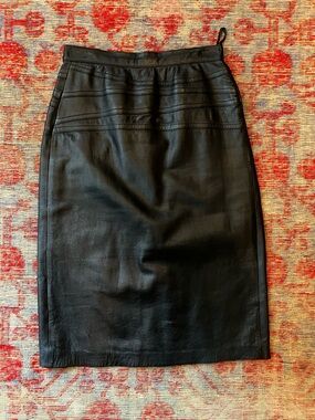 Classic Black Leather Pencil Skirt